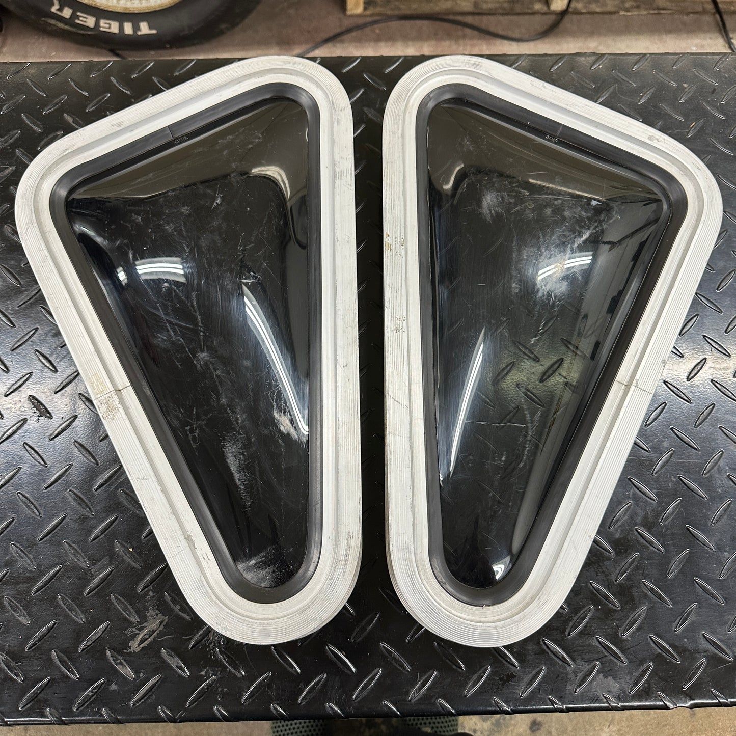 Big Smoked Triangles Bubble Porthole Windows