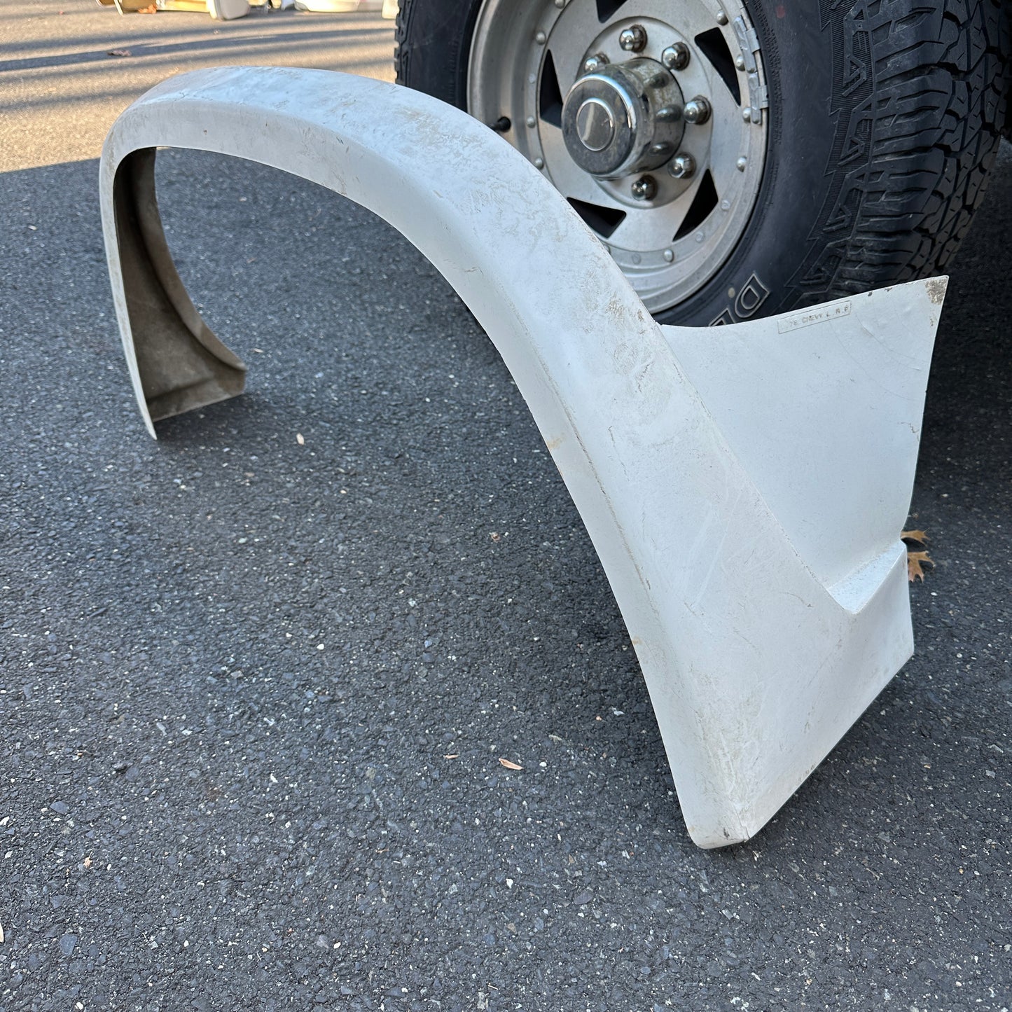 71-95/96 Chevy/GMC Van - Single LEFT REAR Deep Lip Mud Flare