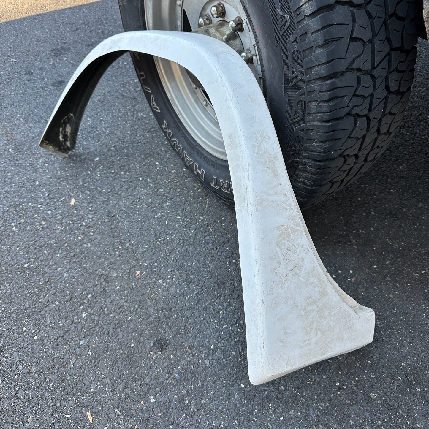 78-95/96 Chevy/GMC Van - Single LEFT FRONT Deep Lip Flare