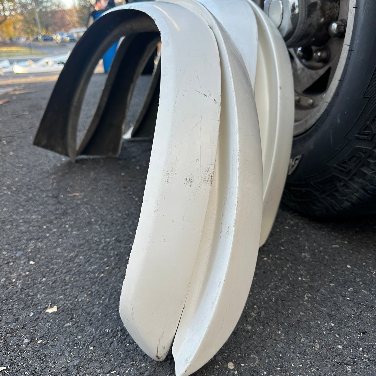 79-93 Dodge Van - 4pc Fiberglass Fender Flare Kit