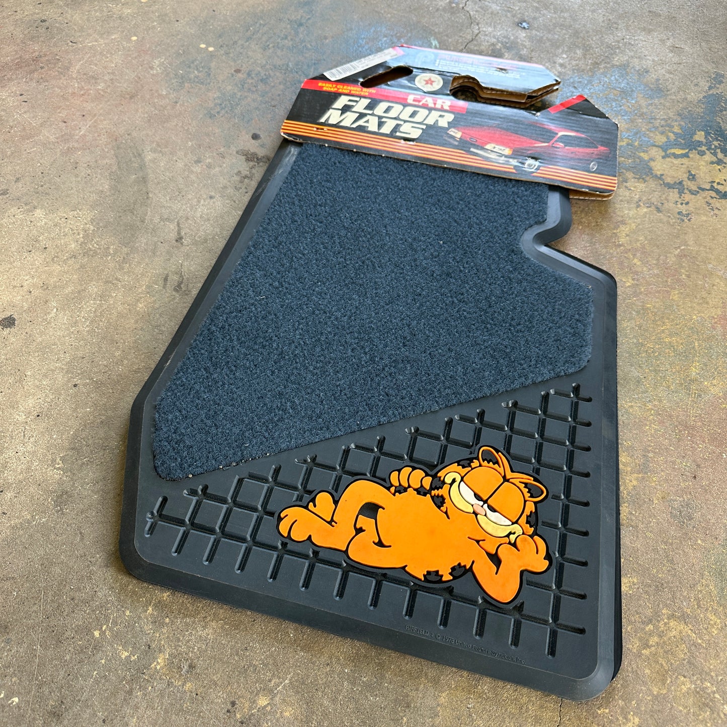 NOS Garfield Floor Mats - Plasticolor