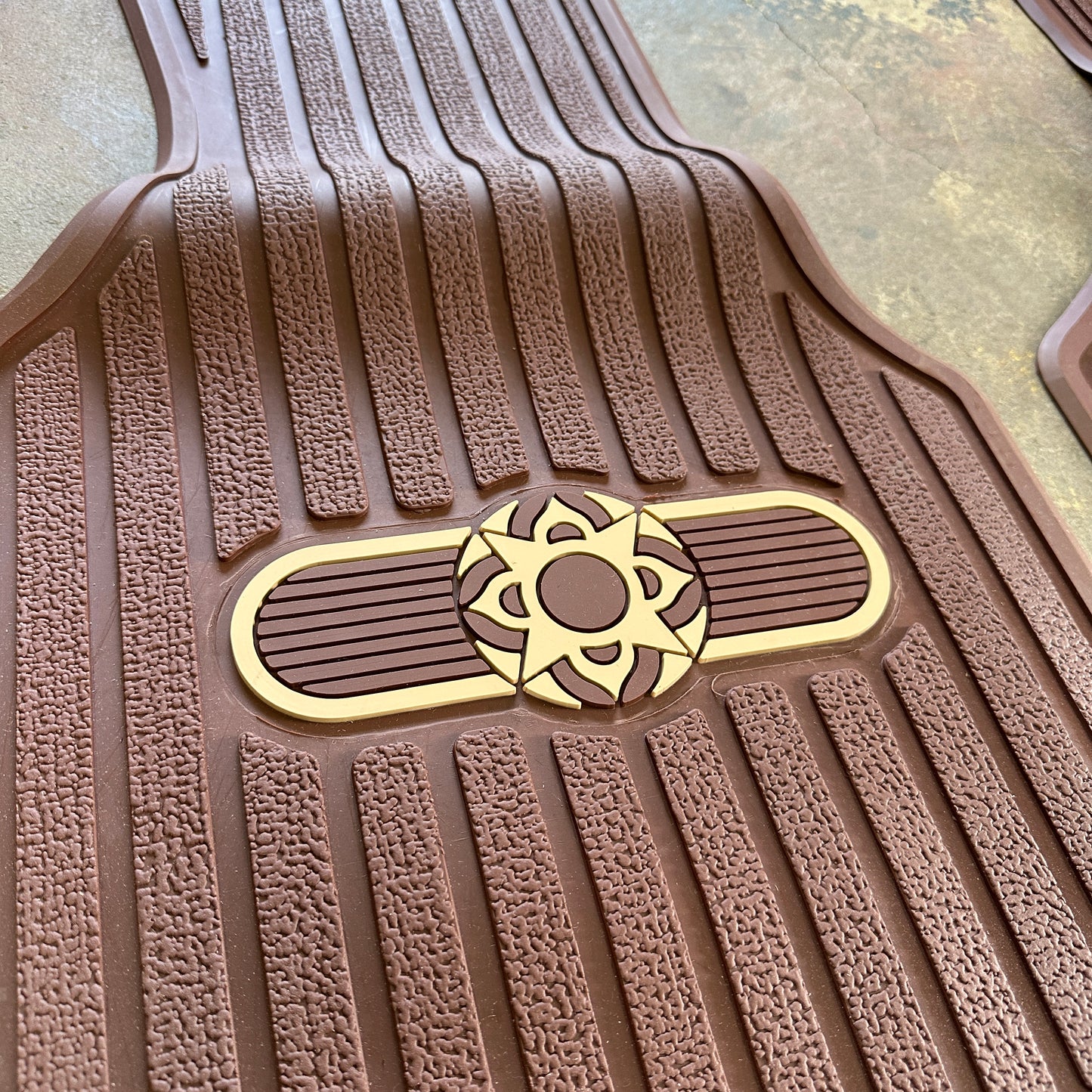 NOS 85-94 Astro/Safari Van Floor Mats - Plasticolor