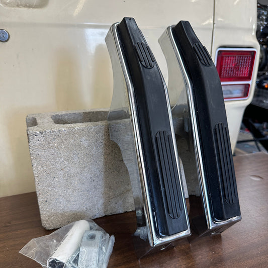 NOS Ford Compact Pickup/Ranger/Bronco II Bumperettes - Gem Guards