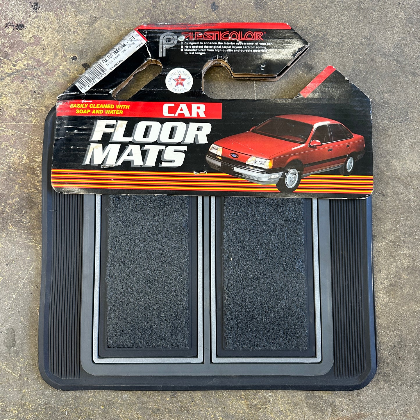 NOS Ultra Twin Rear Floor Mats Mini - Plasticolor 15x14
