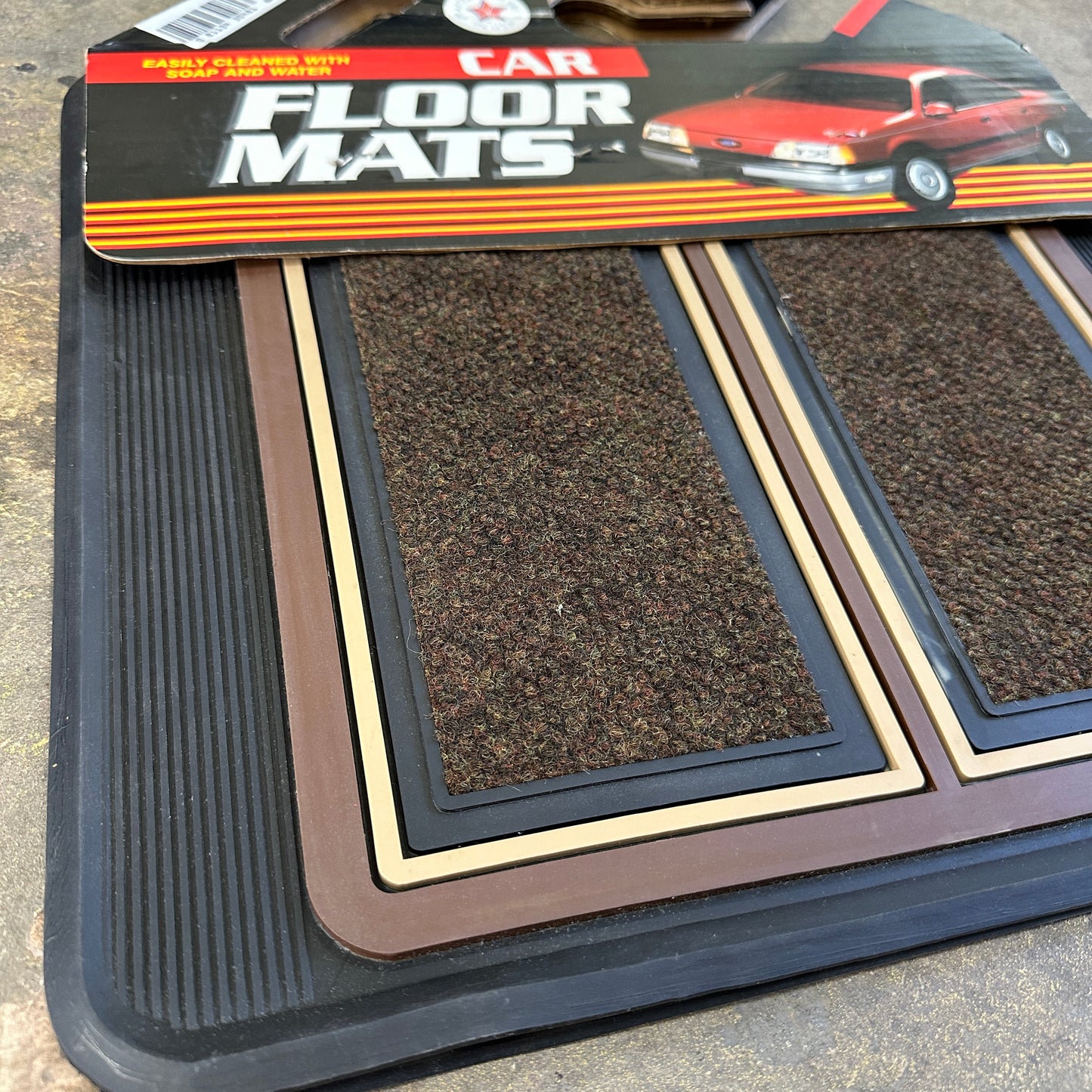 NOS Ultra Twin Rear Floor Mats Mini - Plasticolor 15x14