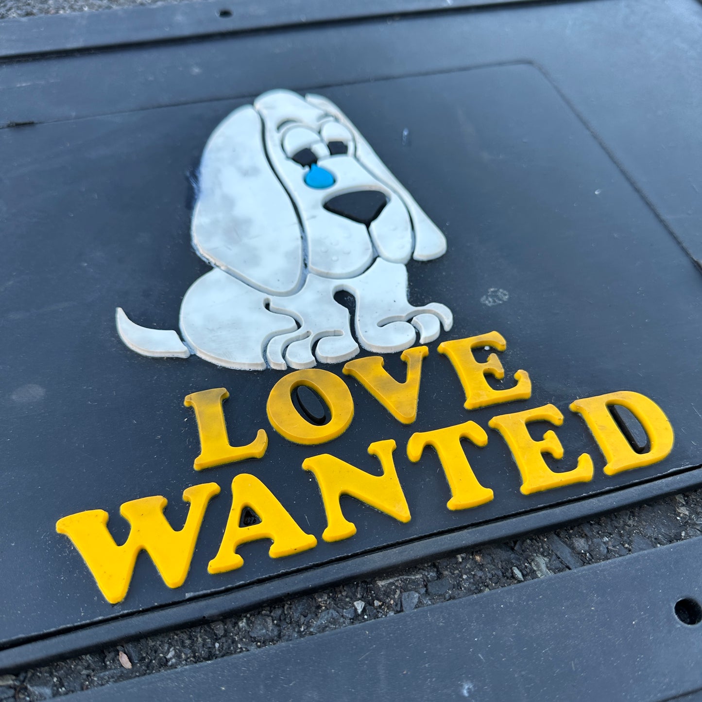 NOS Love Wanted Dually Mudflaps - Plasticolor 22x13
