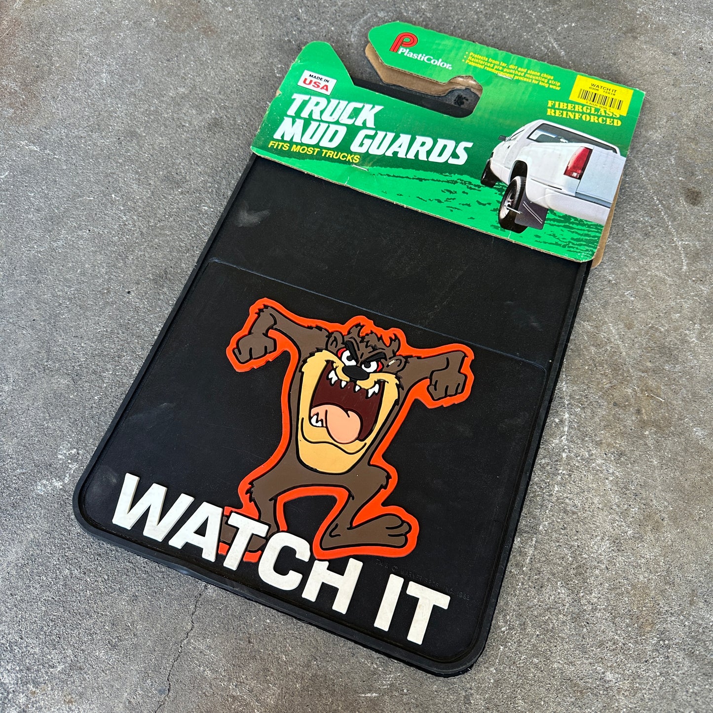 NOS Watch It Taz Mudflaps - Plasticolor 18x12