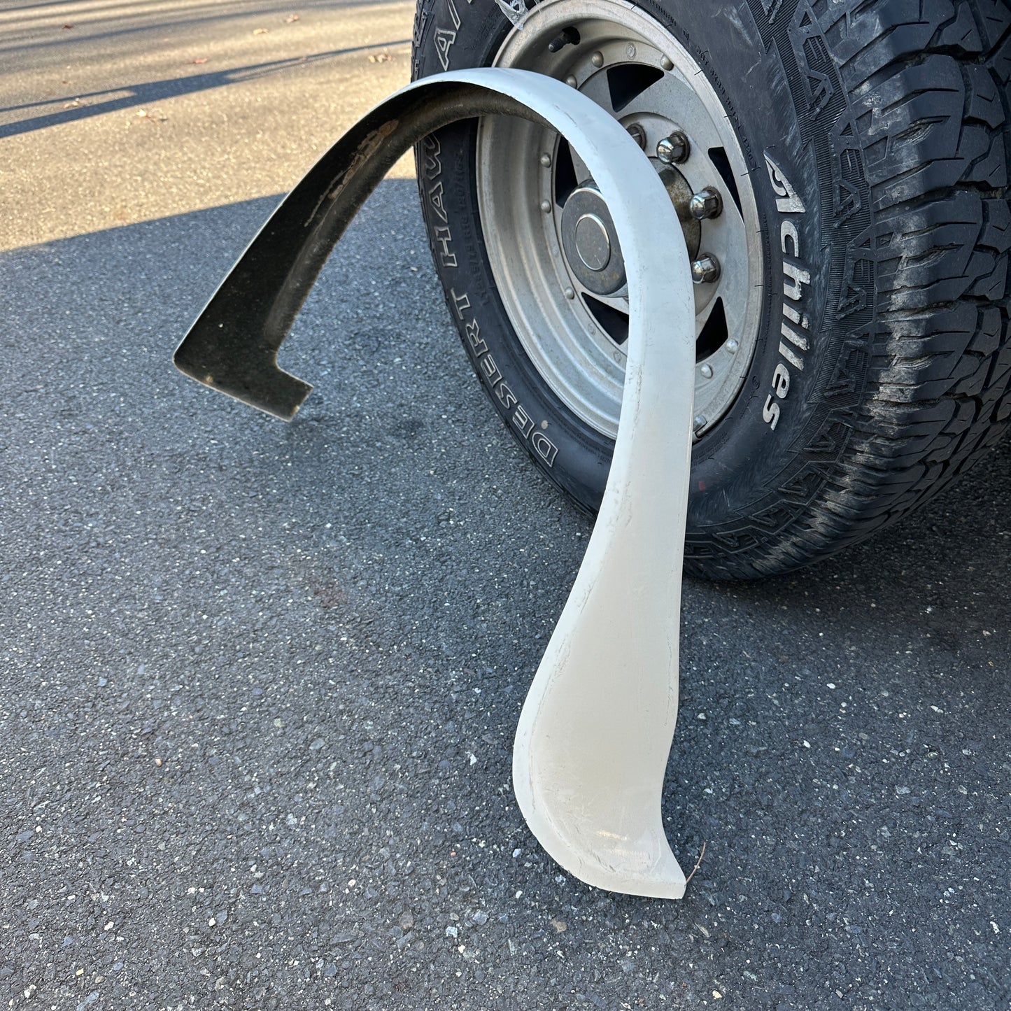 68-74 Ford Van - RIGHT FRONT Mud Fiberglass Fender Flare
