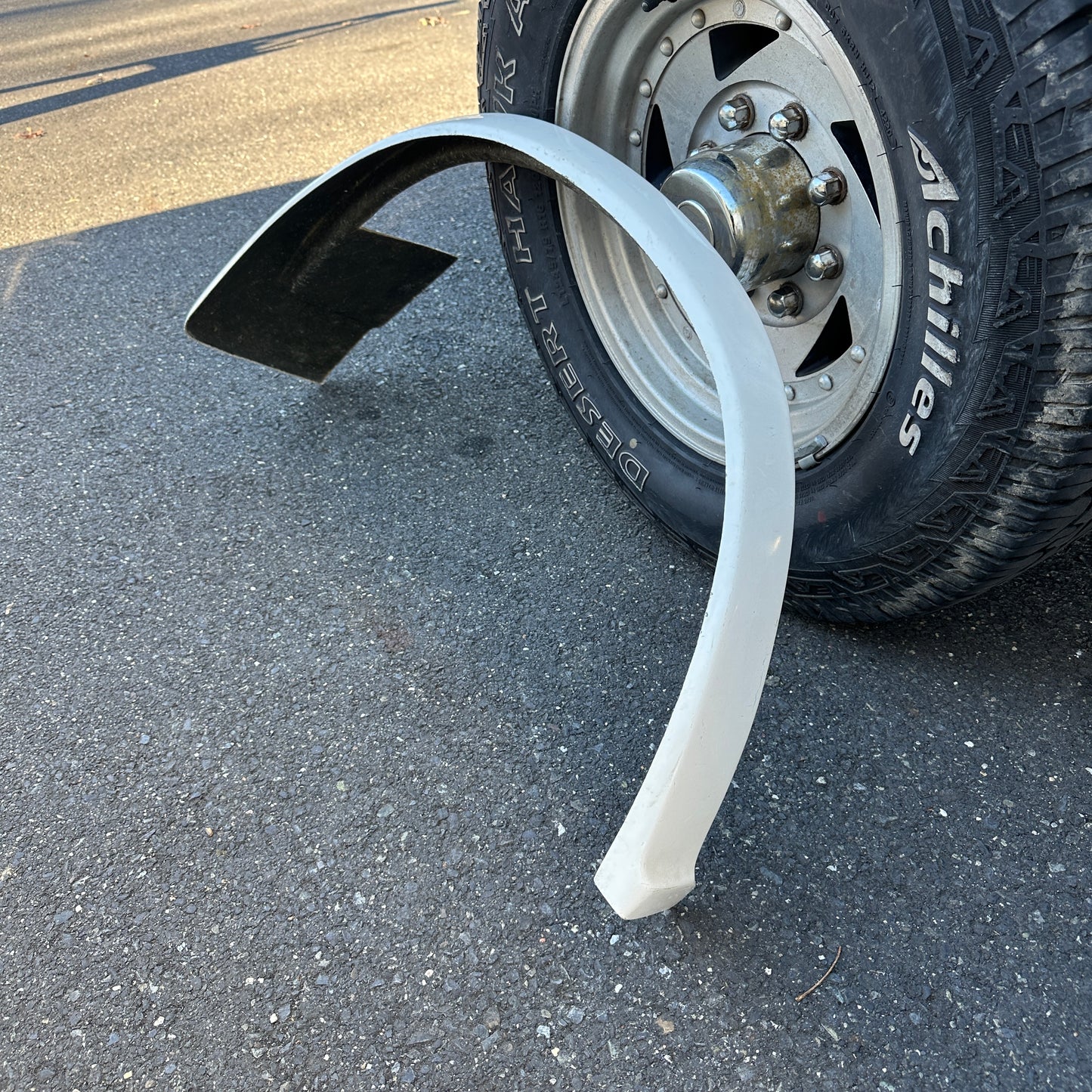 68-74 Ford Van - RIGHT REAR Mud Fiberglass Fender Flare