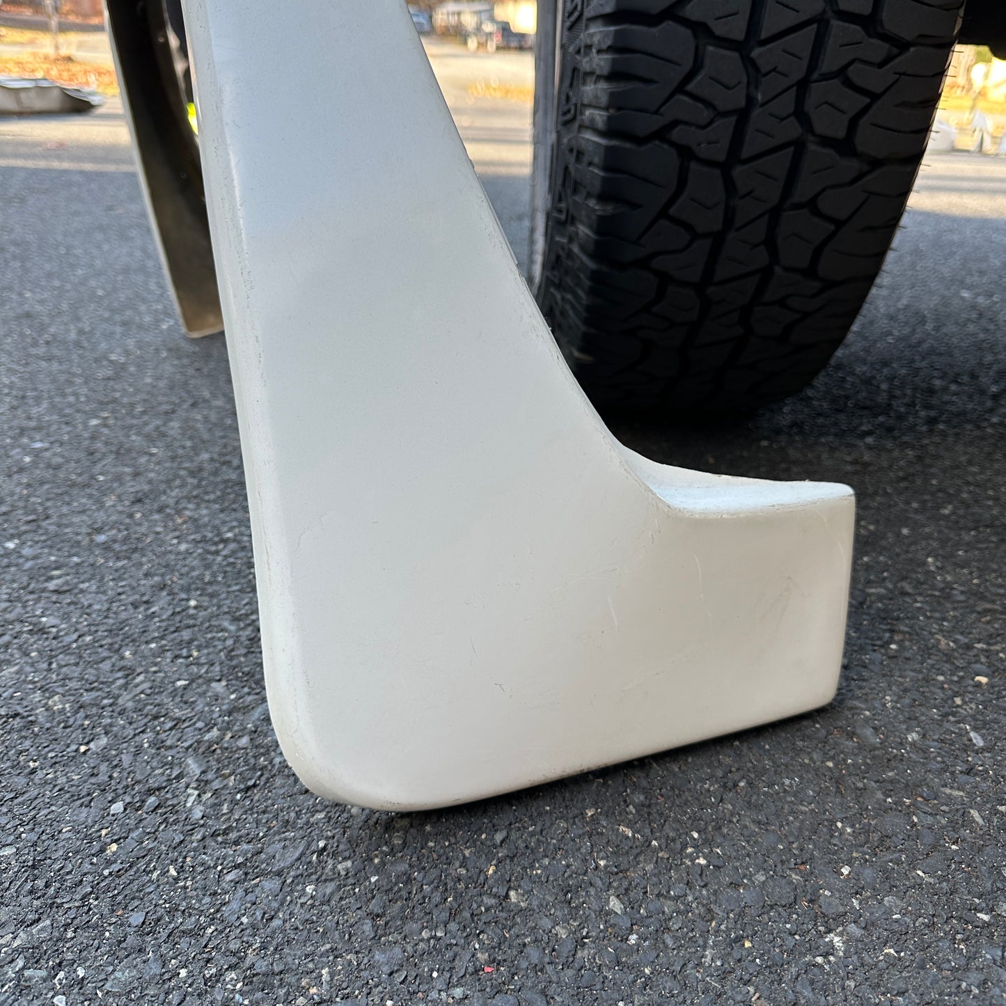 71-95/96 Chevy/GMC Van - Single LEFT REAR Mud Flare