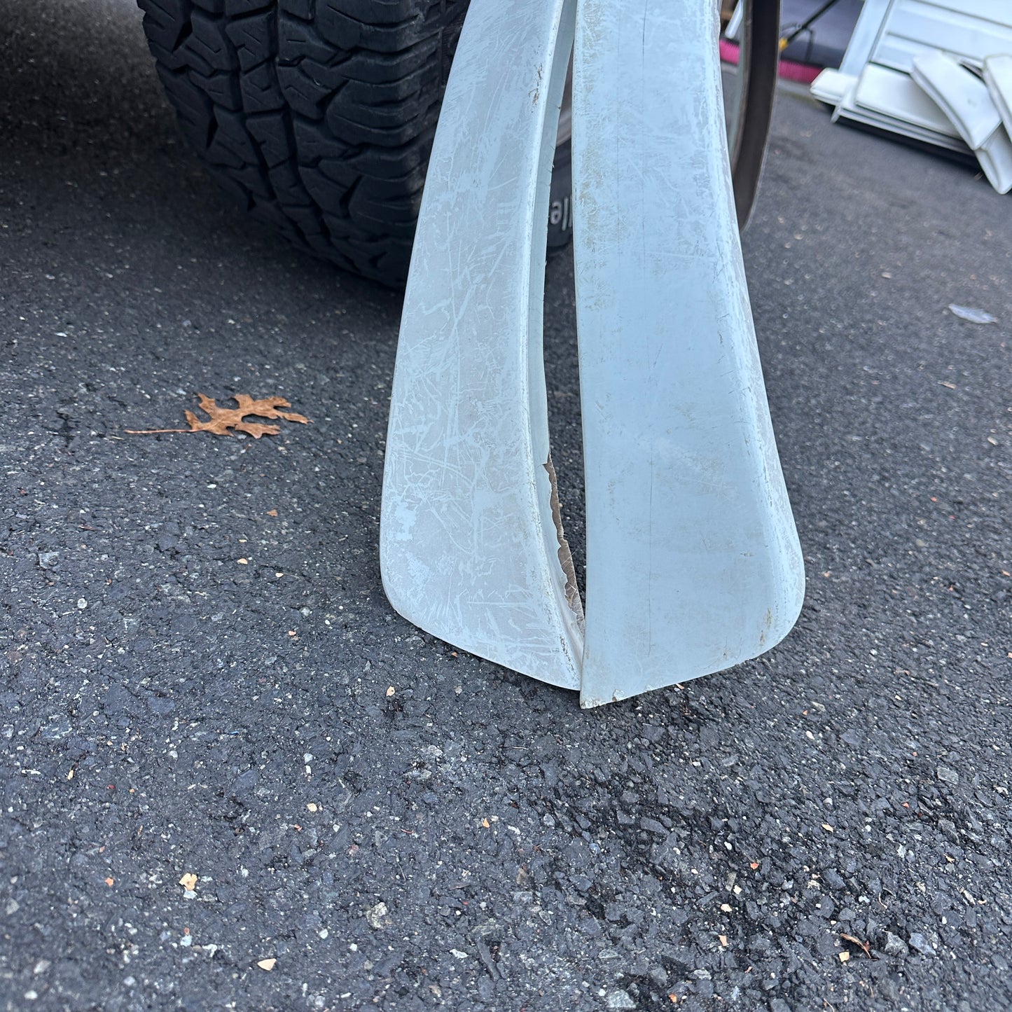 71-03 Dodge Ram Van - 2pc REAR Fiberglass Fender Flare pair