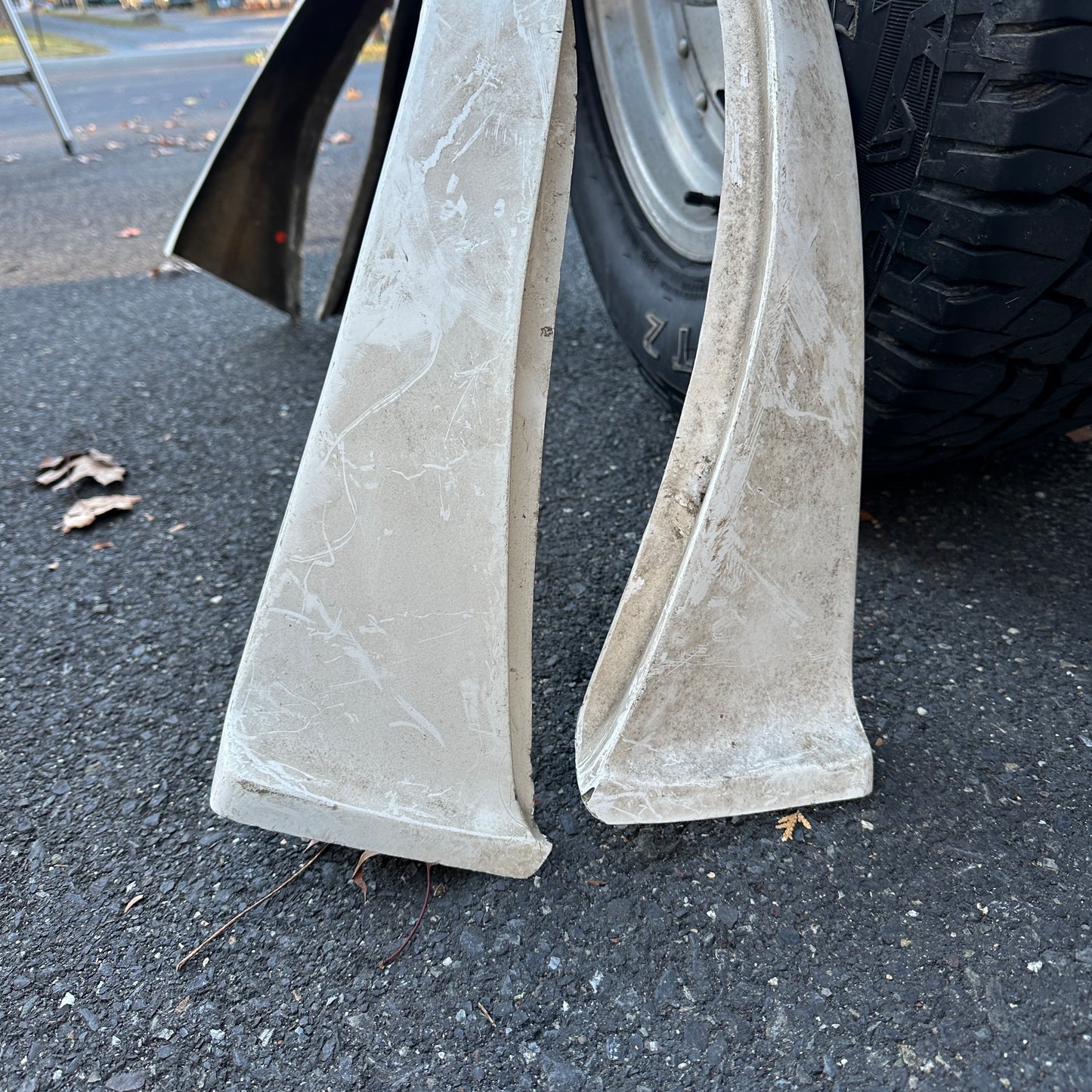 75-91 Ford Van - REAR Fender Flare pair