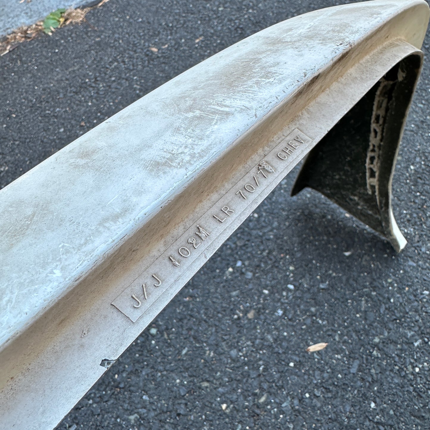 71-95/96 Chevy/GMC Van - Single J&J LEFT REAR Mud Flare