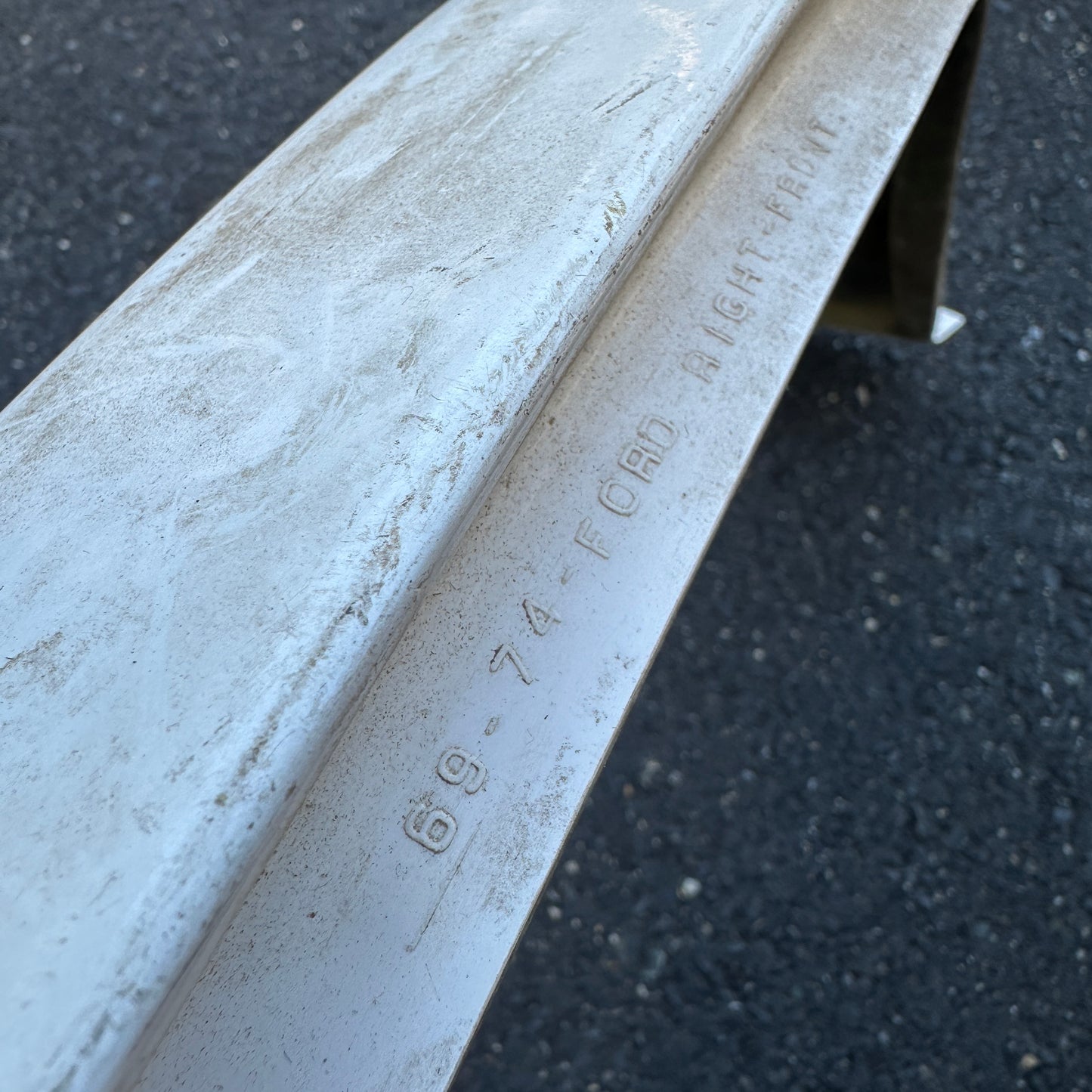 68-74 Ford Van - RIGHT FRONT Fiberglass Fender Flare