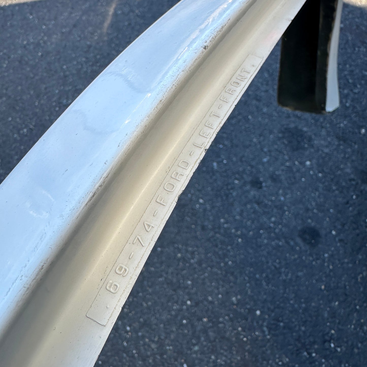 68-74 Ford Van - LEFT FRONT Mud Fiberglass Fender Flare