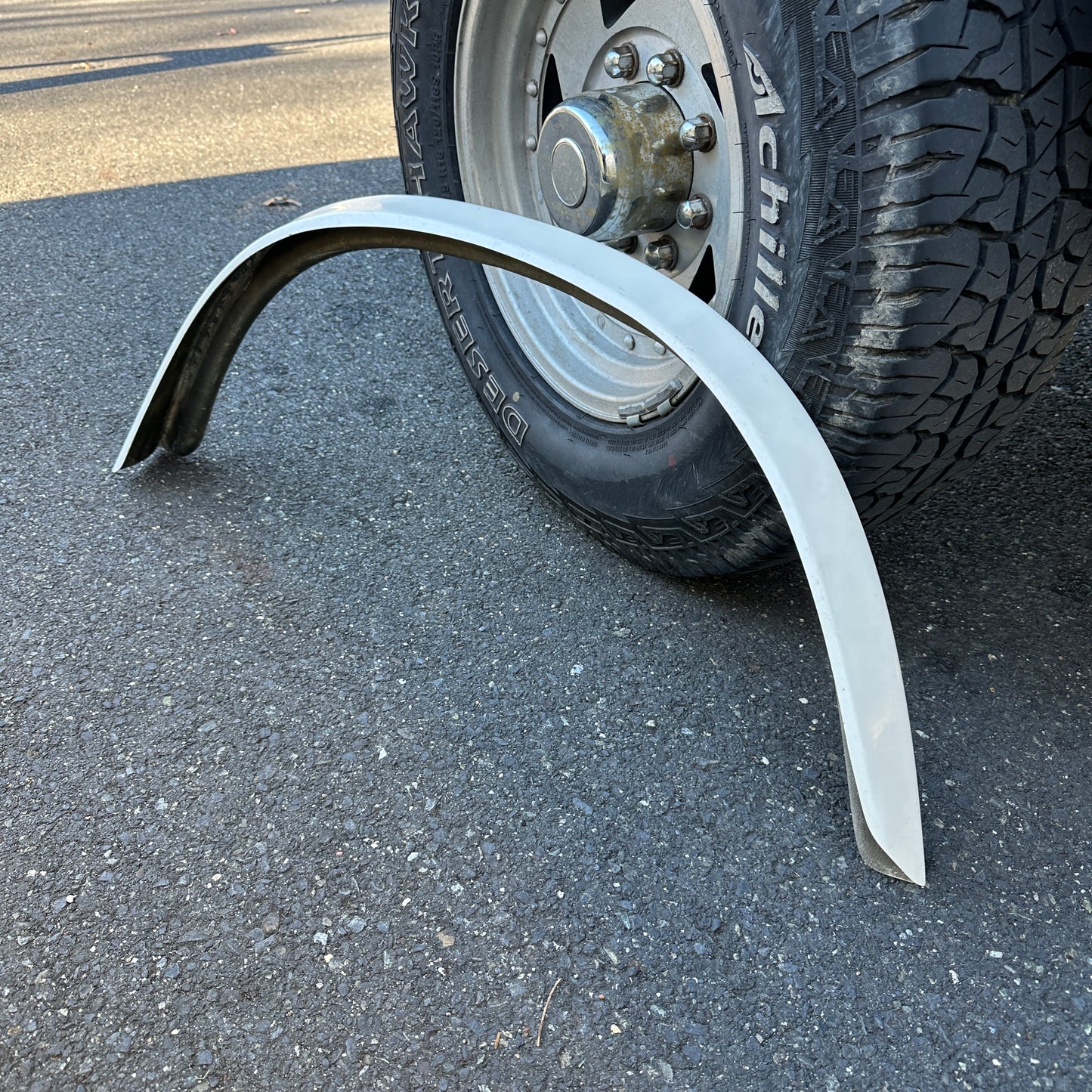 68-74 Ford Van - RIGHT REAR Slim Fiberglass Fender Flare