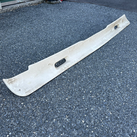 J+J Fiberglass Front Spoiler - 75-91 Ford Van