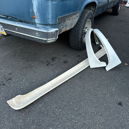 79-85 Dodge Van - 3pc Fiberglass Fender Flare Kit