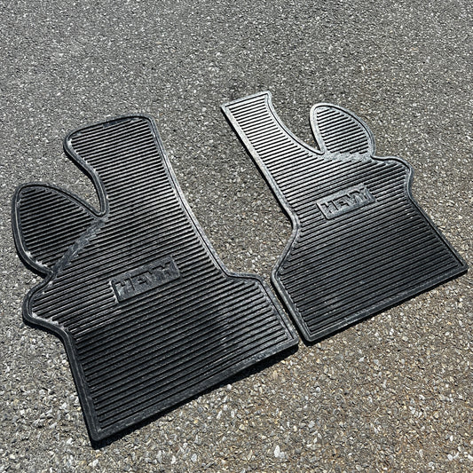 96+ Chevy Express/GMC Savana Floor Mats - Hevy BigRig Beef