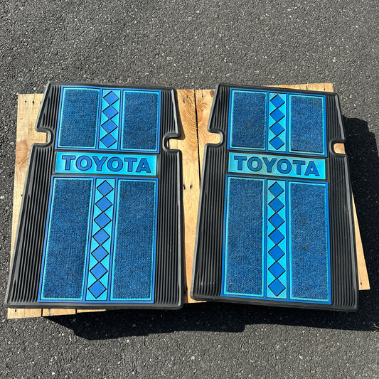Plasticolor Toyota Floor Mats