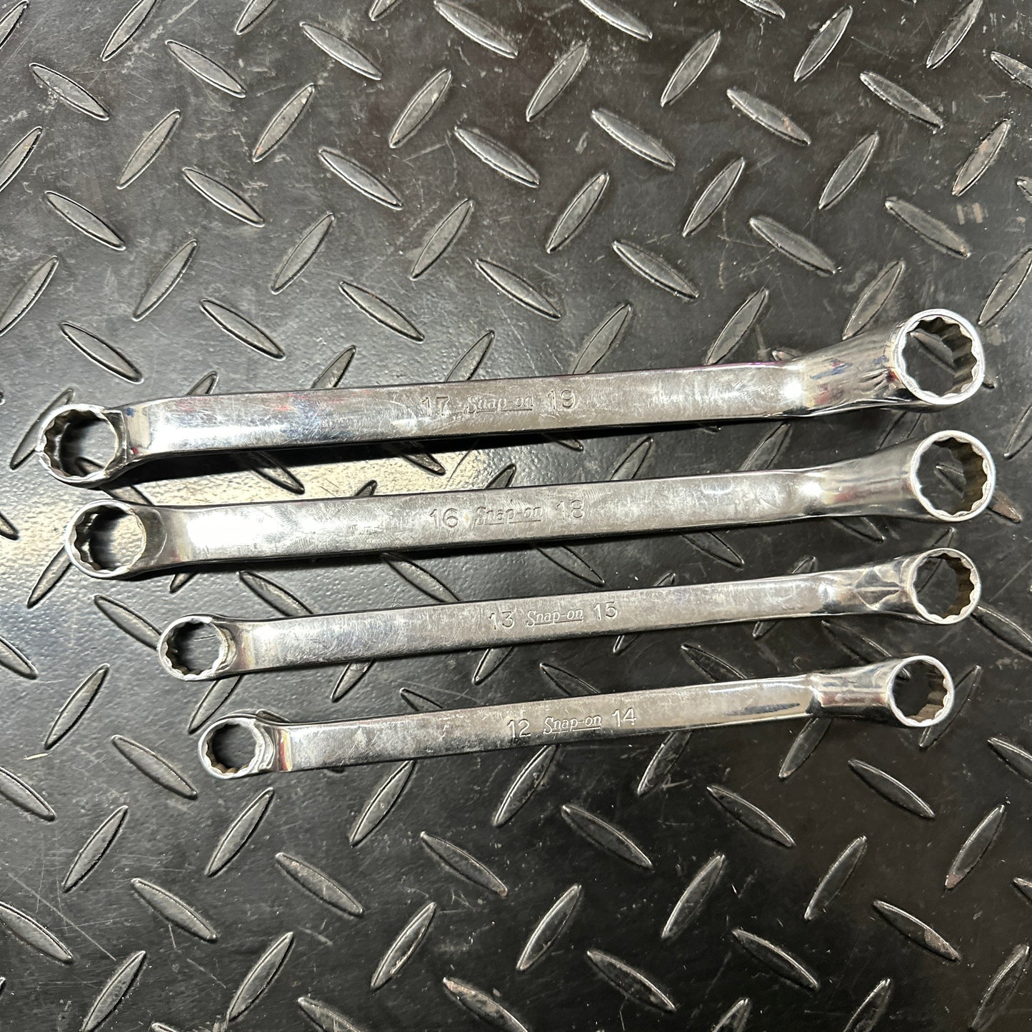 Snap-On Metric Deep Offset Double Box End Wrench Set 4pc 12-19mm XOM Underline