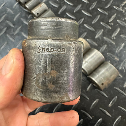 Snap-on 1/2 Drive SAE 6pt Impact Socket 12pc set 1/2" to 1-1/4" 1980s Underline