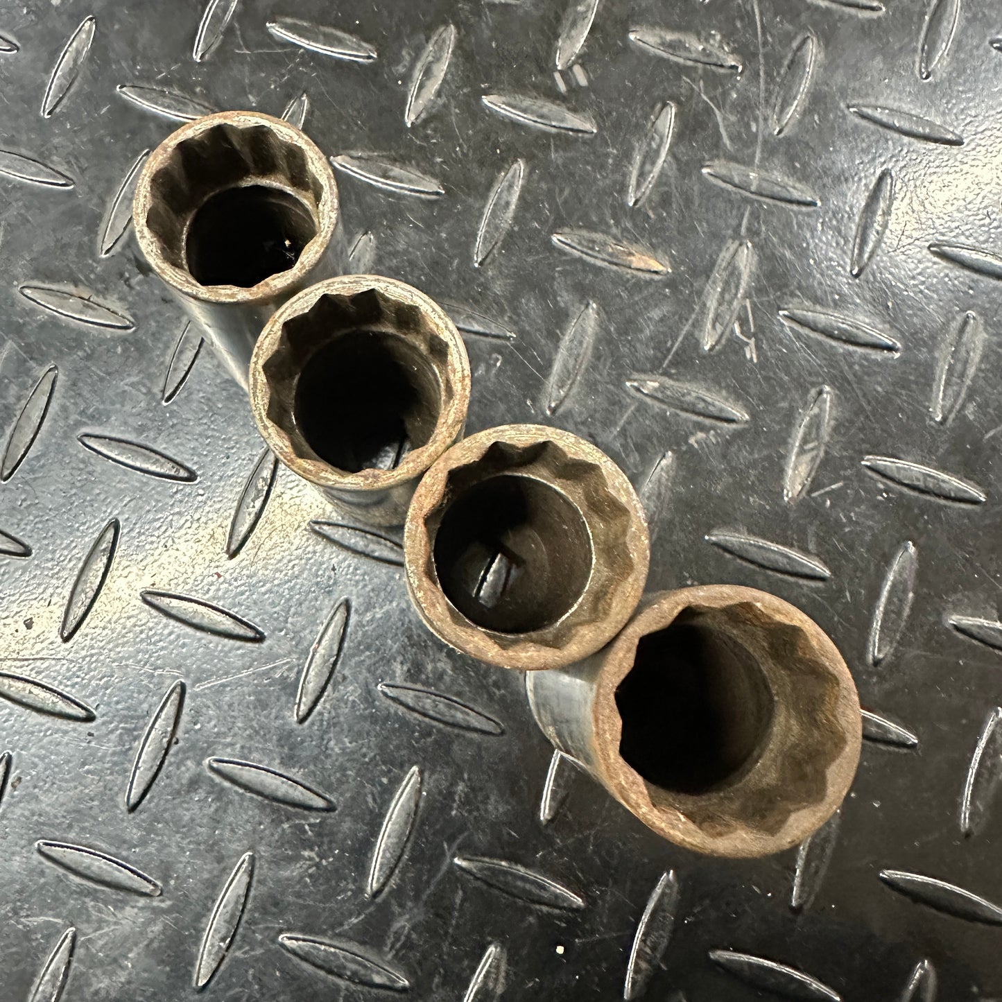 Snap-on 1/2 Drive SAE 12pt Deep Socket 4pc set S- 5/16" 1" 1-1/16" 1-1/8"