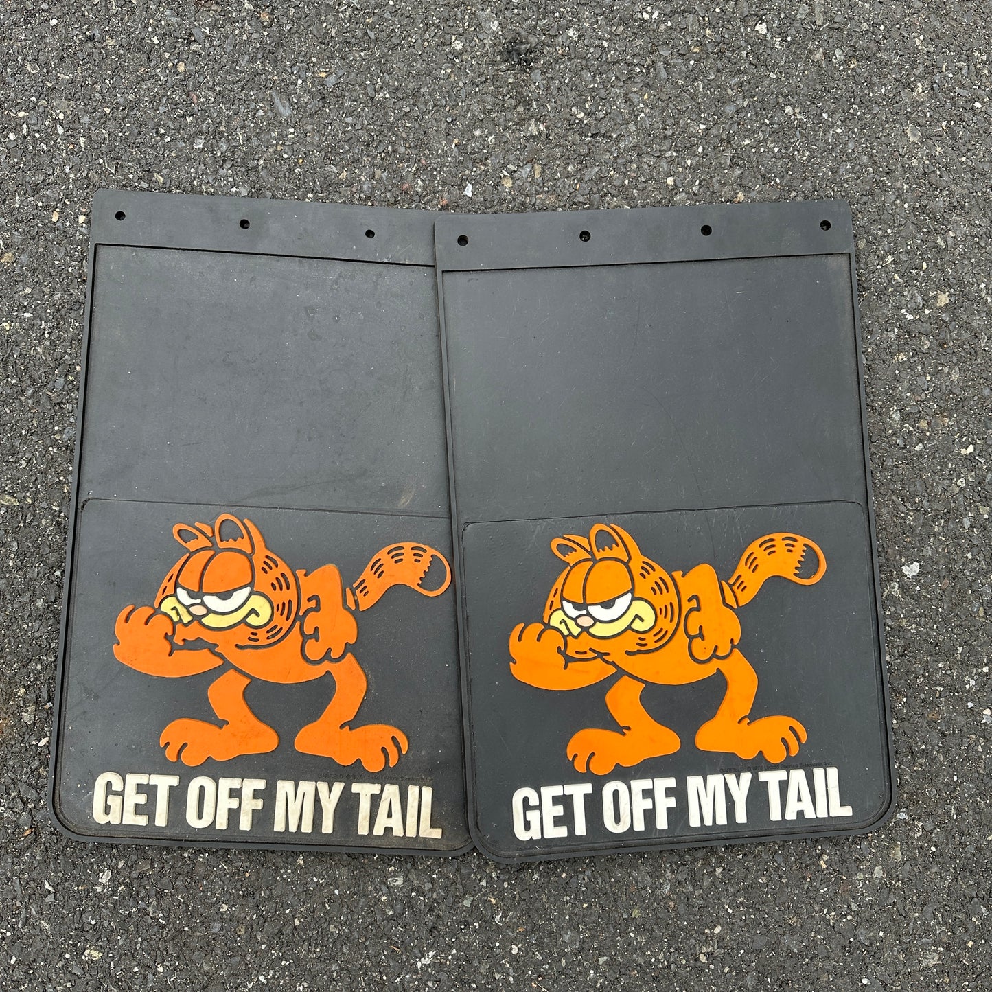 Garfield Get Off My Tail Mud Flaps