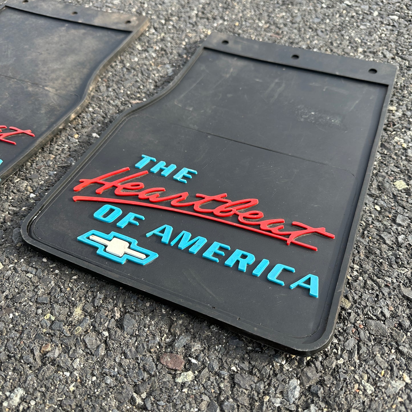 NOS Heartbeat of America Plasticolor Mud Flaps