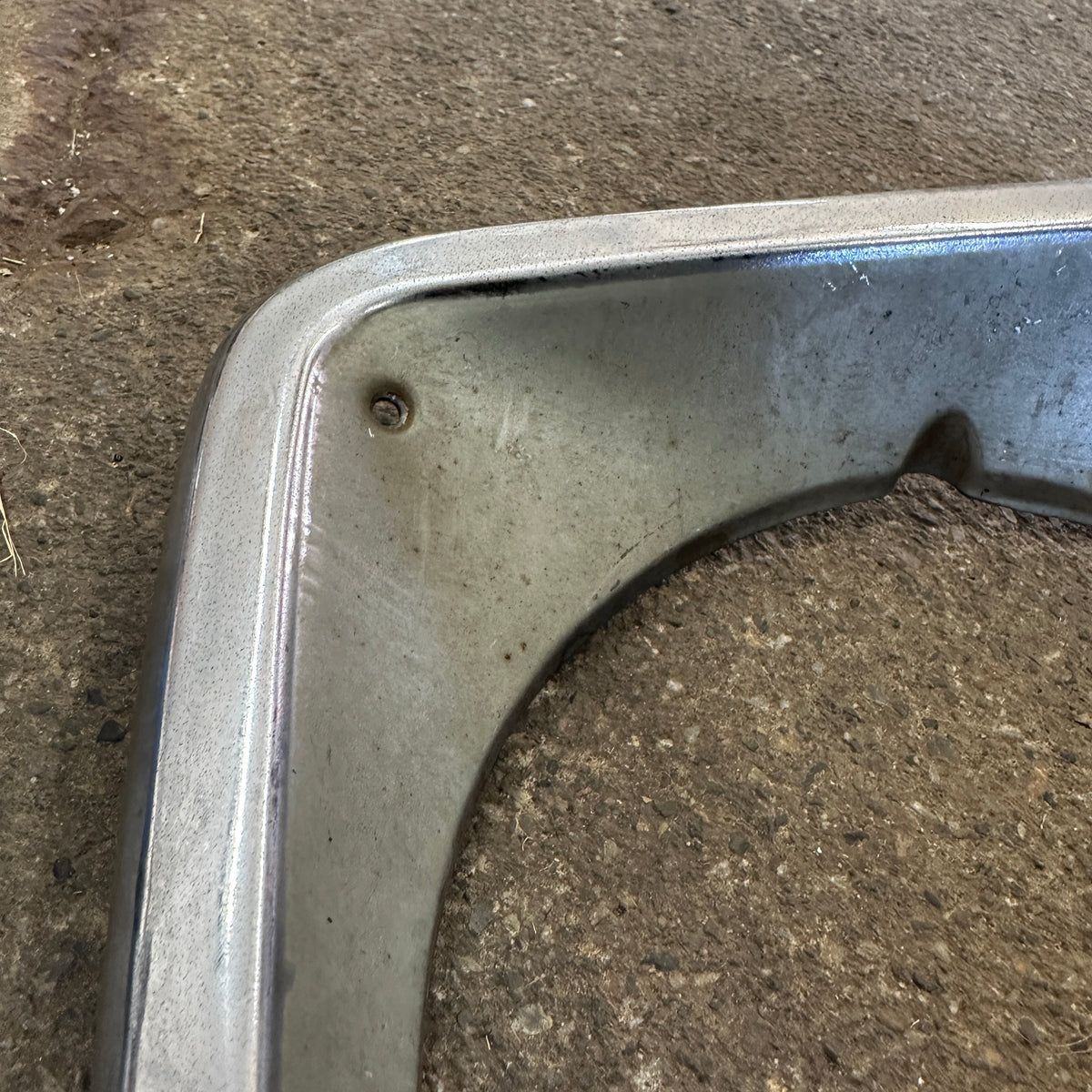 1971-1977 GVan Chrome Headlight Bezels