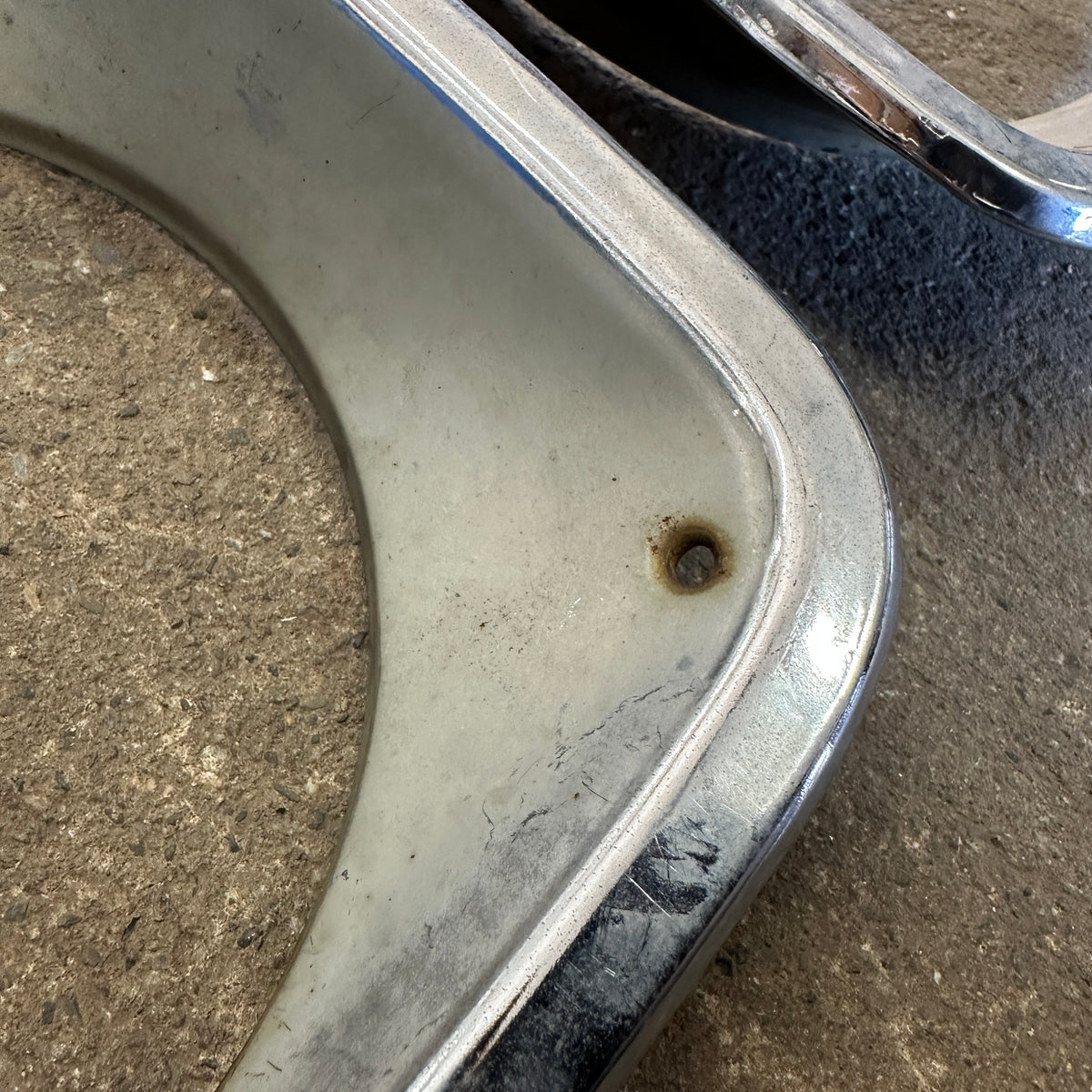 1971-1977 GVan Chrome Headlight Bezels