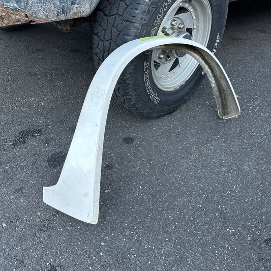 79-93 Dodge Van - RIGHT FRONT Mud Fiberglass Fender Flare