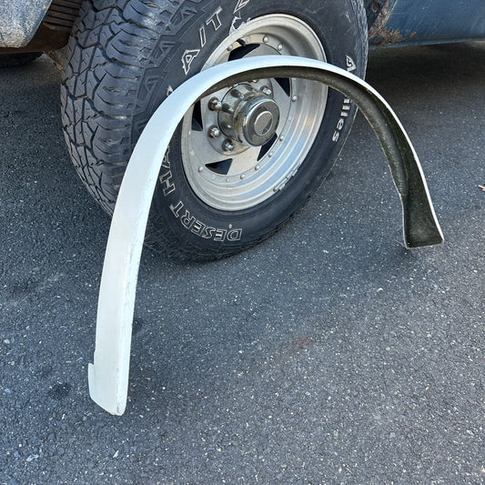 68-74 Ford Van - RIGHT FRONT Mud Fiberglass Fender Flare