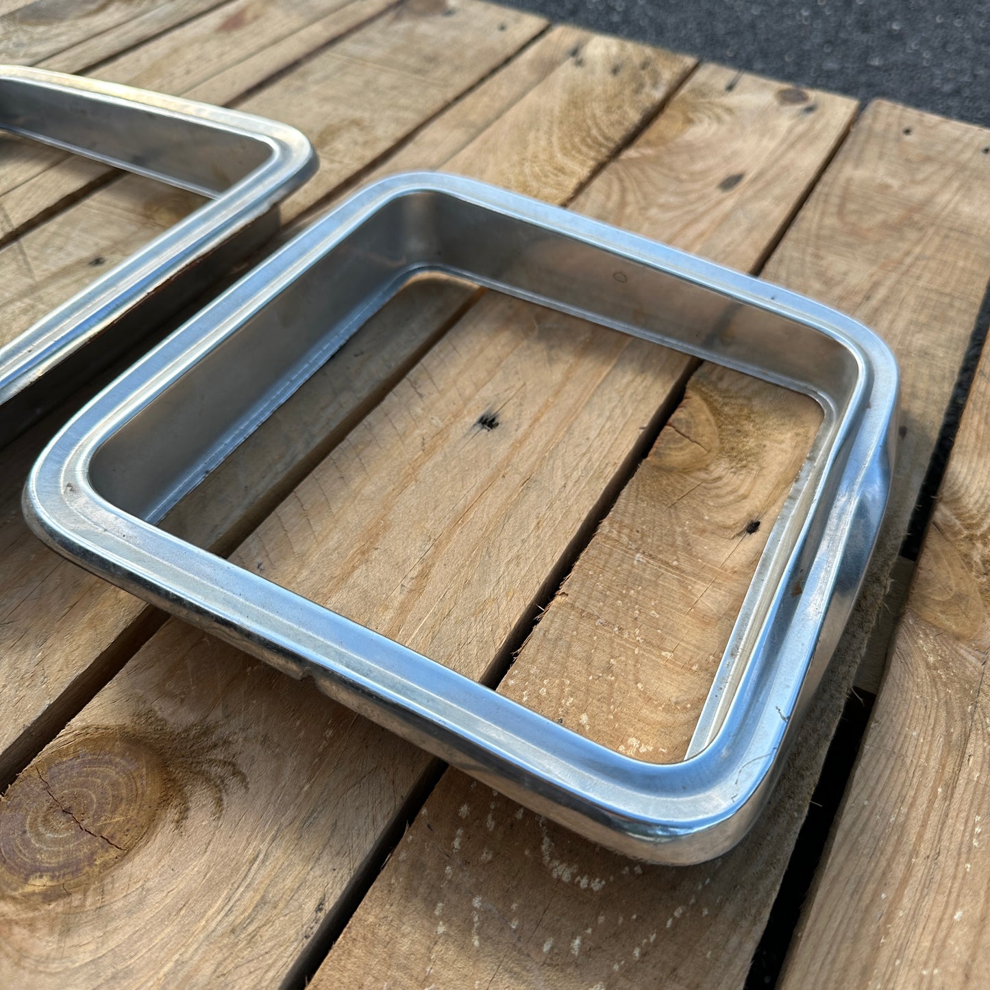 71-84 GVan Tail Light Trim Rings