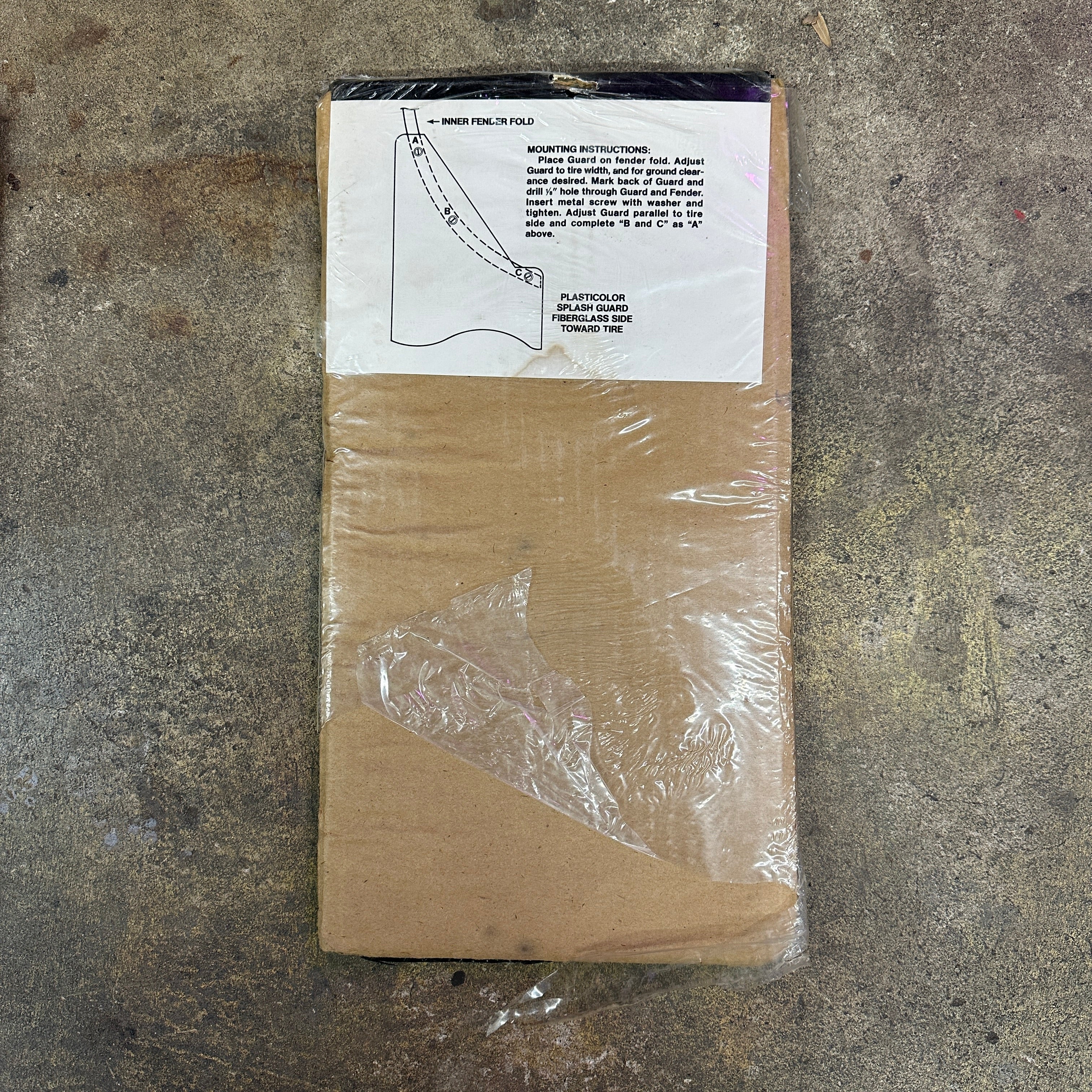 NOS Yosemite Sam Mudflaps Small - Plasticolor 15x9 – Hevy Hauling