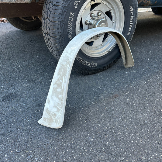 68-74 Ford Van - RIGHT FRONT Fiberglass Fender Flare