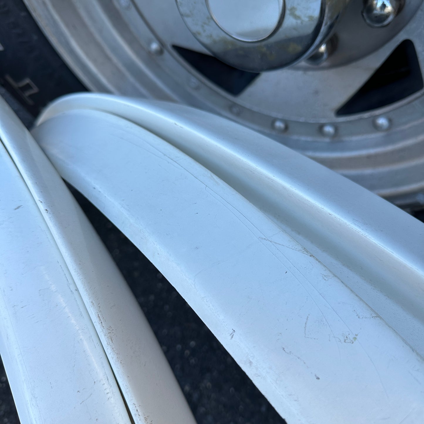 68-74 Ford Van - 4pc Slim Fiberglass Fender Flare Kit