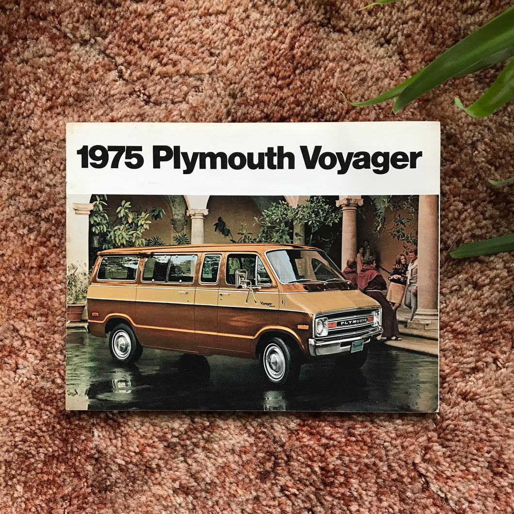 1975 Plymouth Voyager - Original Dodge Dealership Brochure