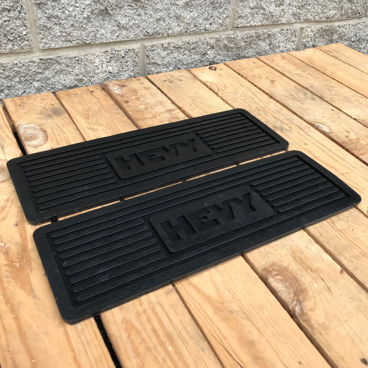 Universal Step Mats - Hevy BigRig Beef