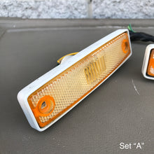 Load image into Gallery viewer, Front Marker Light Pair - 71-77 Dodge Van