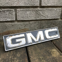 Load image into Gallery viewer, GMC Rear Door Emblem - 71-82 Gvan