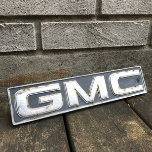 GMC Rear Door Emblem - 71-82 Gvan