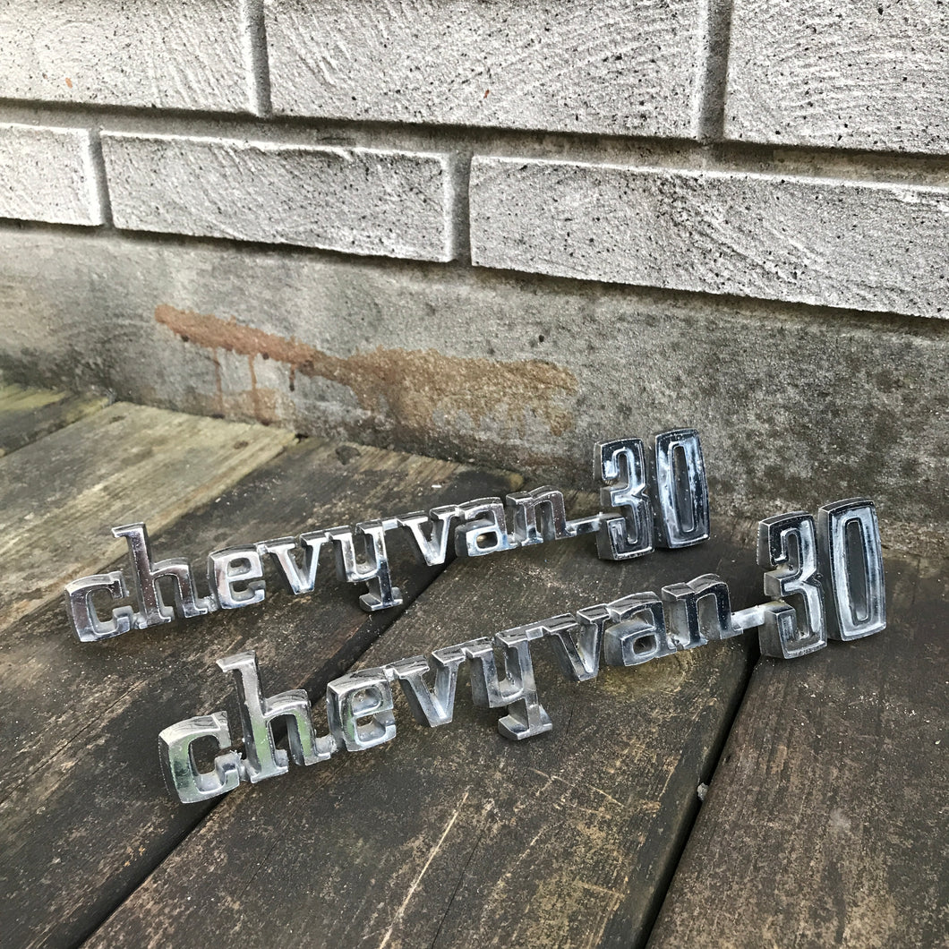 Chevy Van 30 Emblems - 71+ GVan