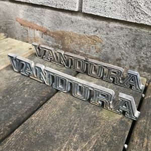 Vandura 2-post Emblem Pair - Early Style GVan