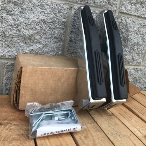 NOS Dodge Caravan/Plymouth Voyager Van Bumperettes - Gem Guards